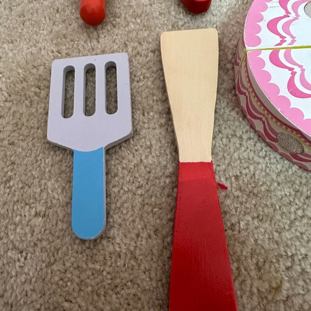 Melissa & Doug Pizza Party and Triple Layer Party Cake Play Sets Incomplete
